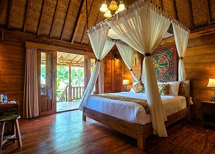 Lodge Sirya