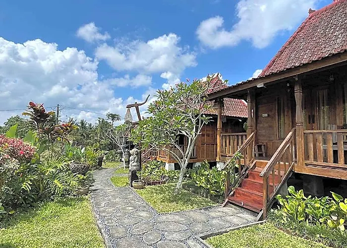 Sirya Lodge *